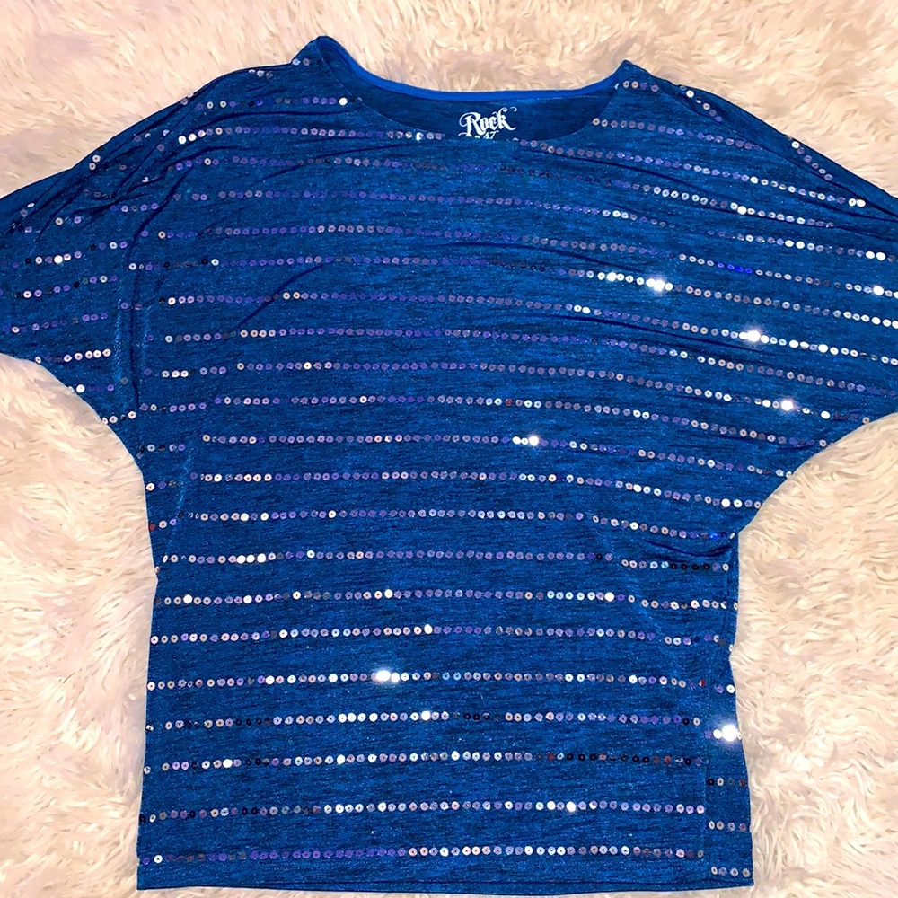 Short sleeve blouse